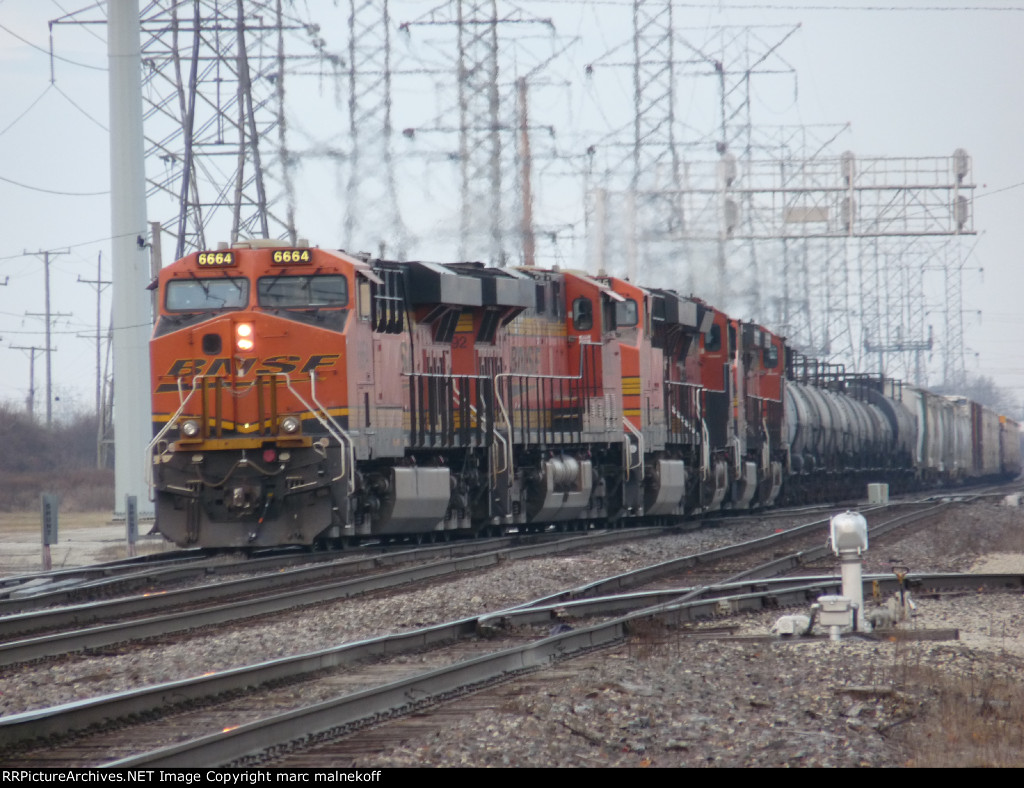 BNSF 6664